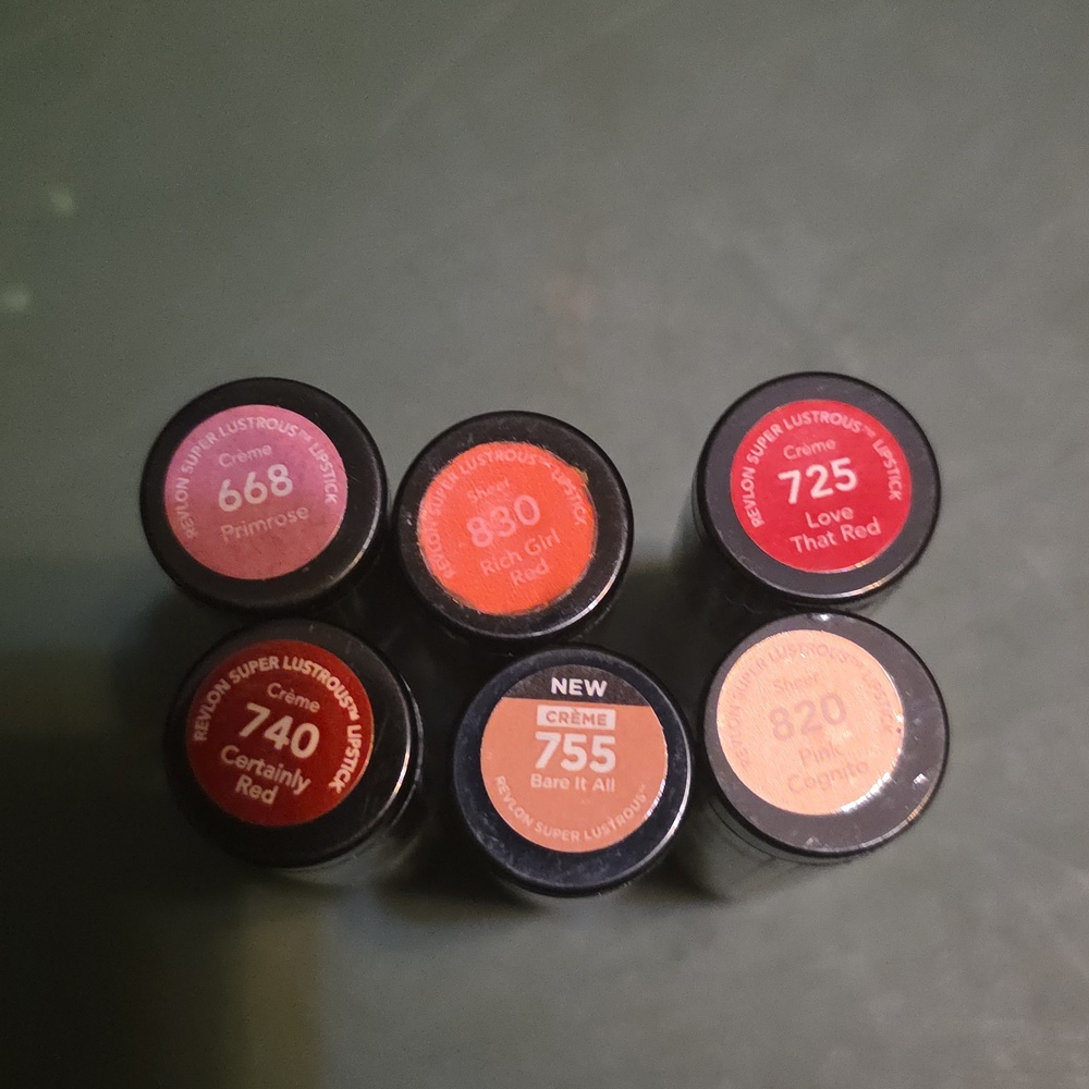 (6) Revlon Super Lustrous Lipstick